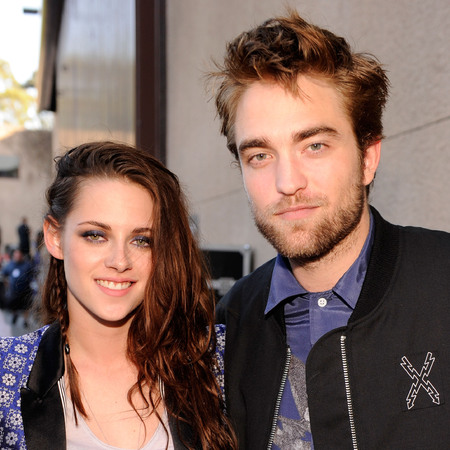 Kristen Stewart and Robert Pattinson at the Kids Choice Awards