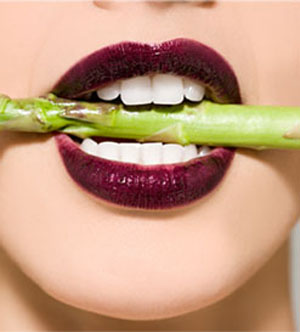 Beauty advice on teeth whitening