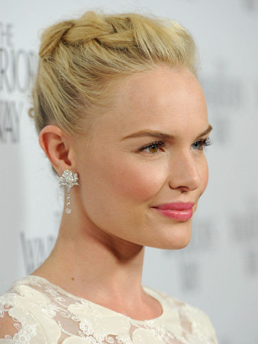 Celebrity hairstyle of the day - November 2010