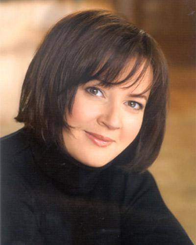 SHE magazine offers an evening with best-selling author Elizabeth Noble
