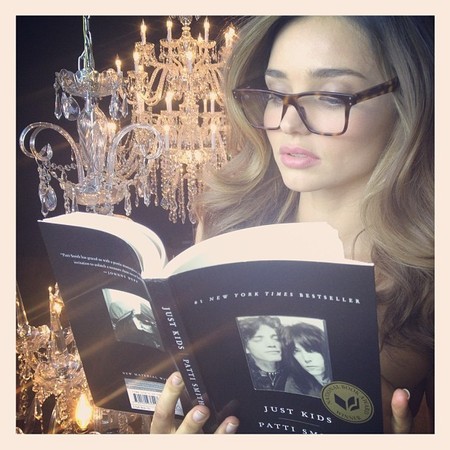 Miranda Kerr reading