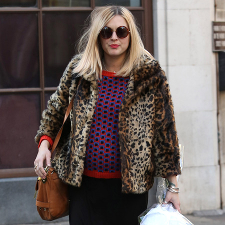 Pregnant Fearne Cotton wraps up in leopard print coat