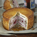 Chicken, ham and cranberry leftovers pie
