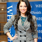 The 7 O'Clock Roundup: Tulisa drug deal arrest?
