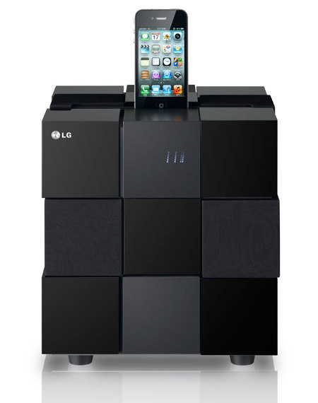 CHRISTMAS 2012: Gadget gifts for her