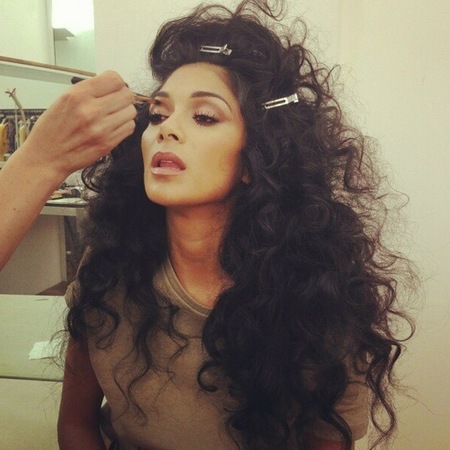 Nicole Scherzinger does Diana Ross