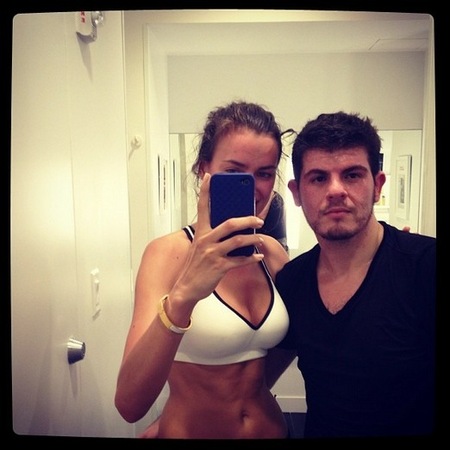Irina Shayk instagram workout picture