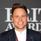 The 7 O'Clock Round-up: Olly Murs meets Ashton Kutcher online?