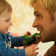 Ryan Gosling with baby in The Place Beyond The Pines