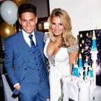 Sam Faiers engagement party cake 
