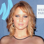 CELEBRITY HAIR: Jennifer Lawrence's short curls