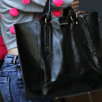 CELEBRITY BAGS: Perrie Edwards' Burberry tote