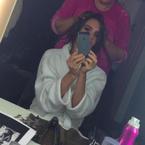 Victoria Beckham debuts new short haircut