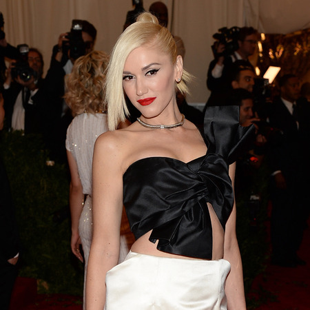Gwen Stefani at 2013 met ball - Gwen stefani red carpet looks - Gwen Stefani fashion - celebrity fashion - handbag.com