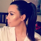 Heavily pregnant Kim K freaks out at paparazzi