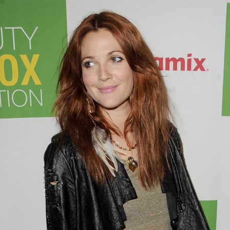 Drew Barrymore The Beauty Detox Solution