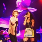 WATCH: Katy Perry performs with Rolling Stones