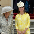 Pregnant Kate Middleton does garden party style