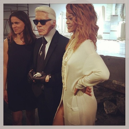 Rihanna fuels Chanel rumours with Karl Lagerfeld at Paris Couture Week