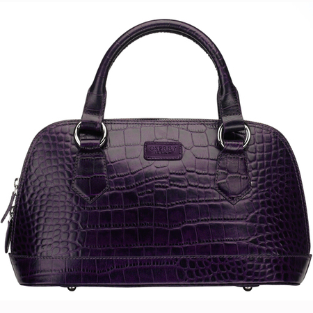 BAG LOVE: Carole Middleton's Osprey London Ladybug bag while visiting ... BAG LOVE: Carole Middleton's Osprey London Ladybug bag while visiting ...