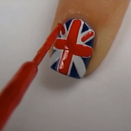 Union Jack nail art