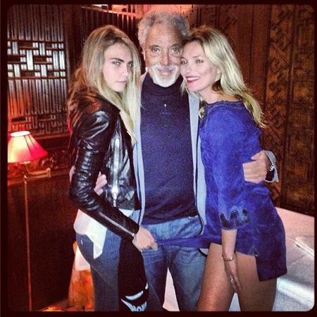 Cara Delevingne, Kate Moss, Tom Jones