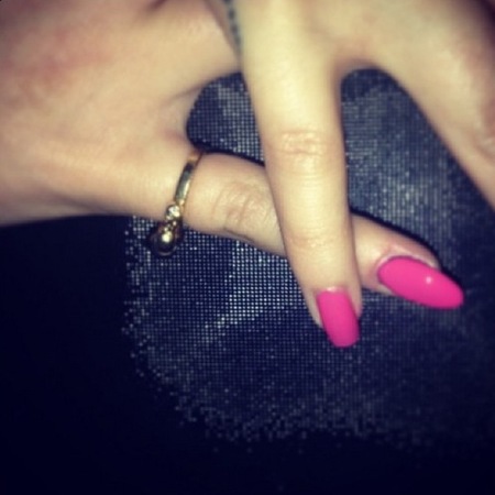 Cheryl Cole and Kimberley Walsh paint pinkie pink for Breast Cancer Care with Nails Inc