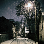 dark night alley way - Christmas party safety - home safely - handbagcom