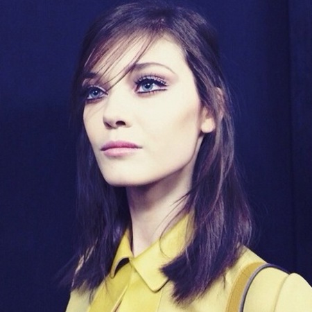 sixties makeup and hair at gucci milan fashion week aw14 - 60s style eyelashes - makeup trends - handbag.com