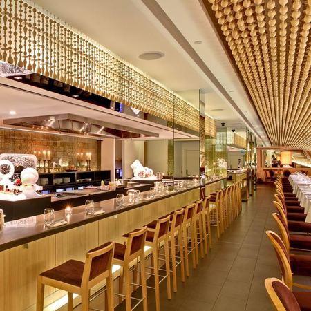 Aqua Nueva - tapas bar - boozy brunches - set-priced - food & drink- day bag - handbag.com