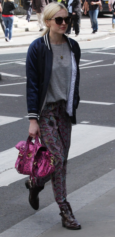 fearne cotton - pink leopard print mulberry alexa stachel bag - very printed trousers - pink designer bag - handbag.com