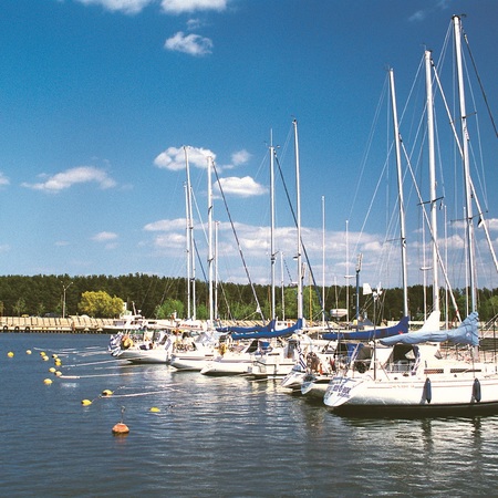 yachting summer - Estonia review - travel bag - handbag.com