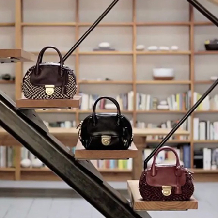 salvatore ferragamo-handbag-new-fiamma bag-preview-crossbody-style-fashion-designer handbag-handbag.com