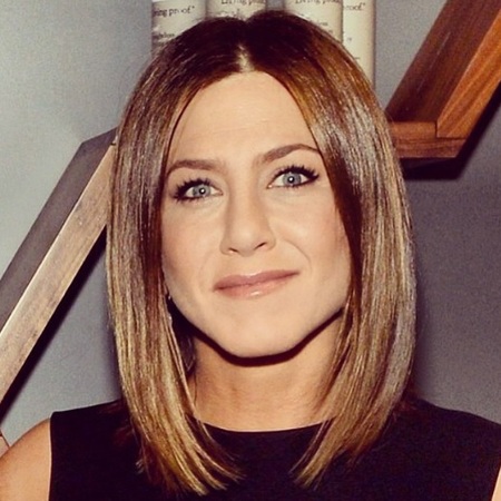 Jennifer Aniston - new hair style - long bob style - celebrity beauty news - beauty bag - handbag.com